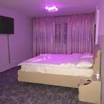 Ely's Mansion-24h Check-in 住宿加早餐酒店
