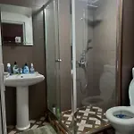 Bed & Breakfast Ely's Mansion-24h Check-in Bucharest