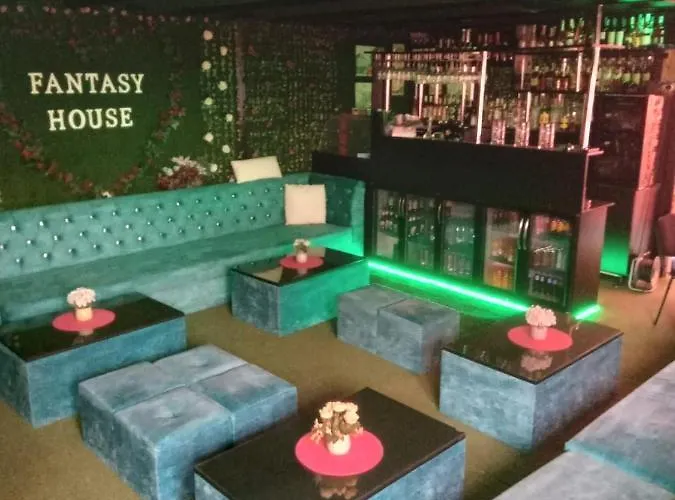 Ely's Mansion-24h Check-in 3* Bukarest